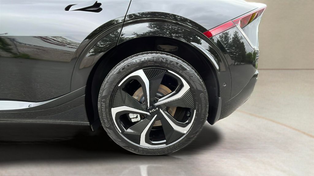 used 2024 Kia EV6 car, priced at $42,550