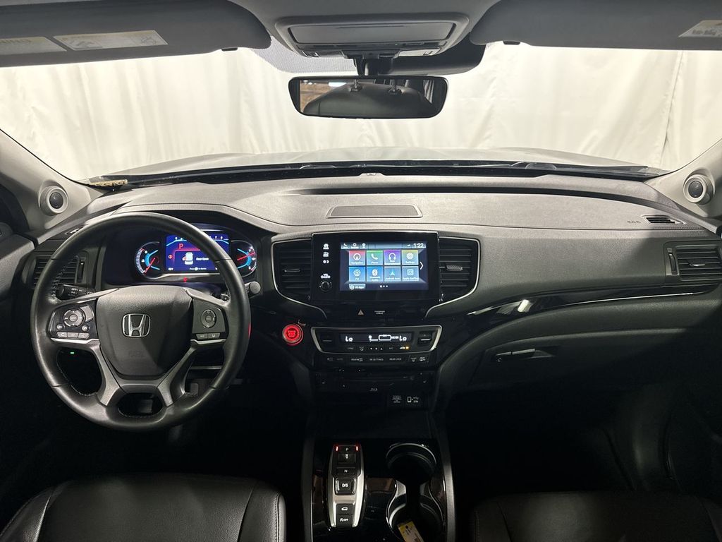 used 2022 Honda Pilot car, priced at $34,997