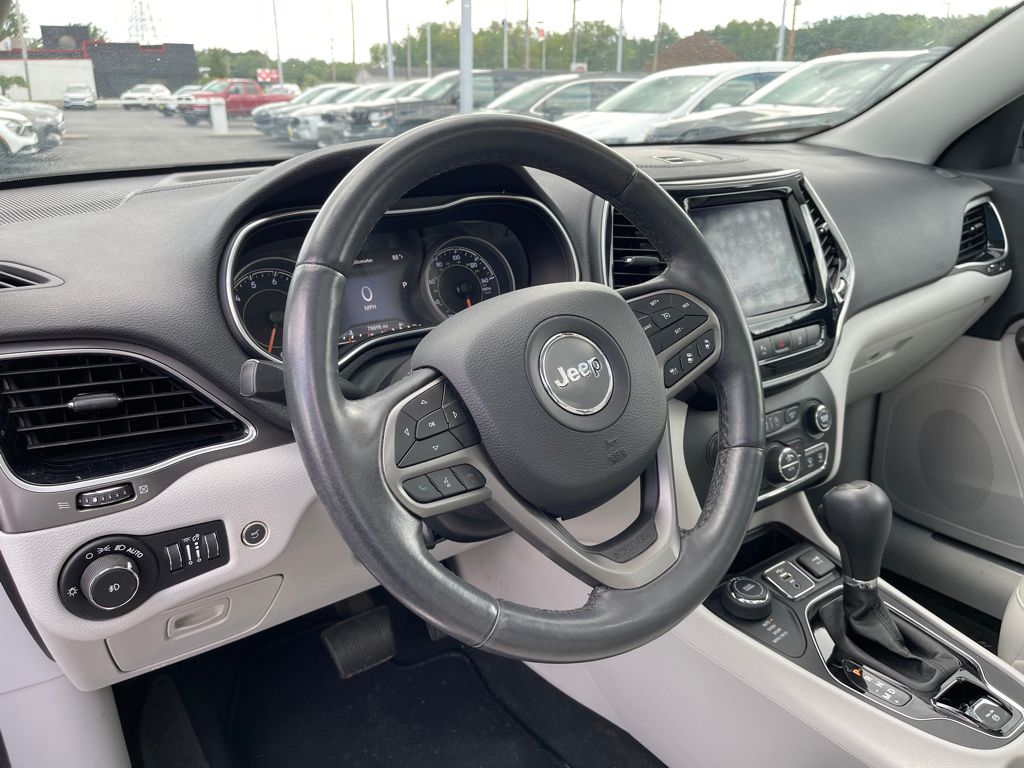 used 2019 Jeep Cherokee car, priced at $20,095