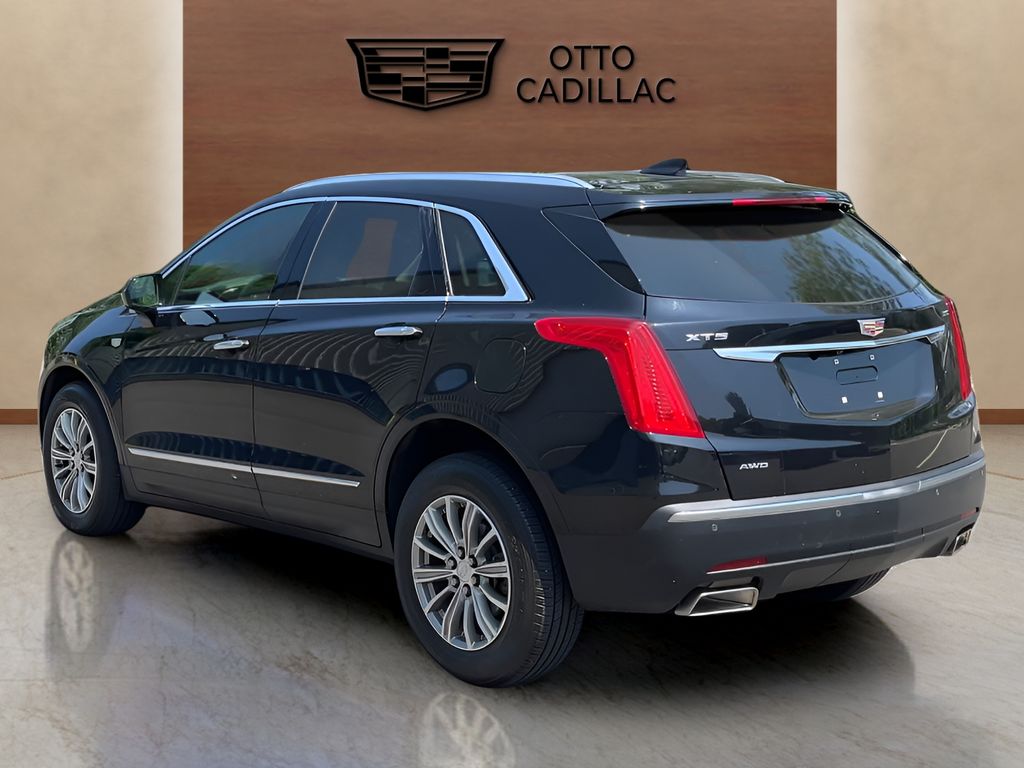 used 2017 Cadillac XT5 car, priced at $17,250