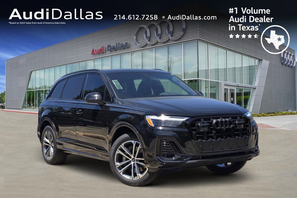 new 2025 Audi Q7 car, priced at $71,100