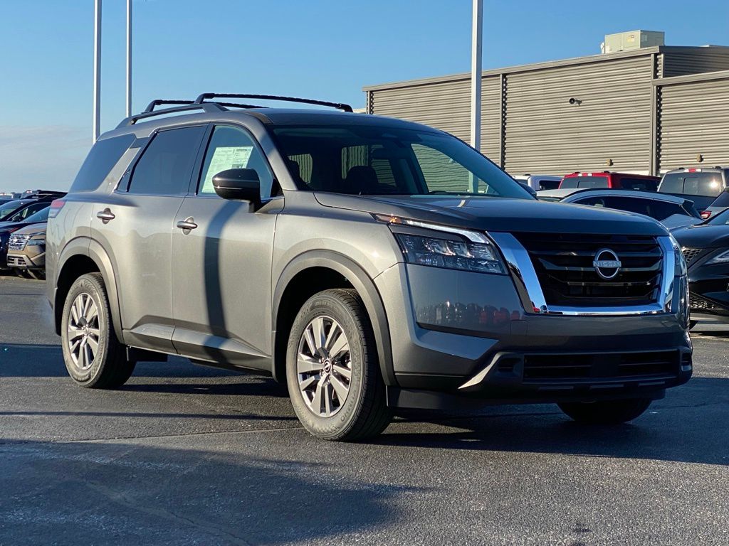 new 2025 Nissan Pathfinder car, priced at $35,161