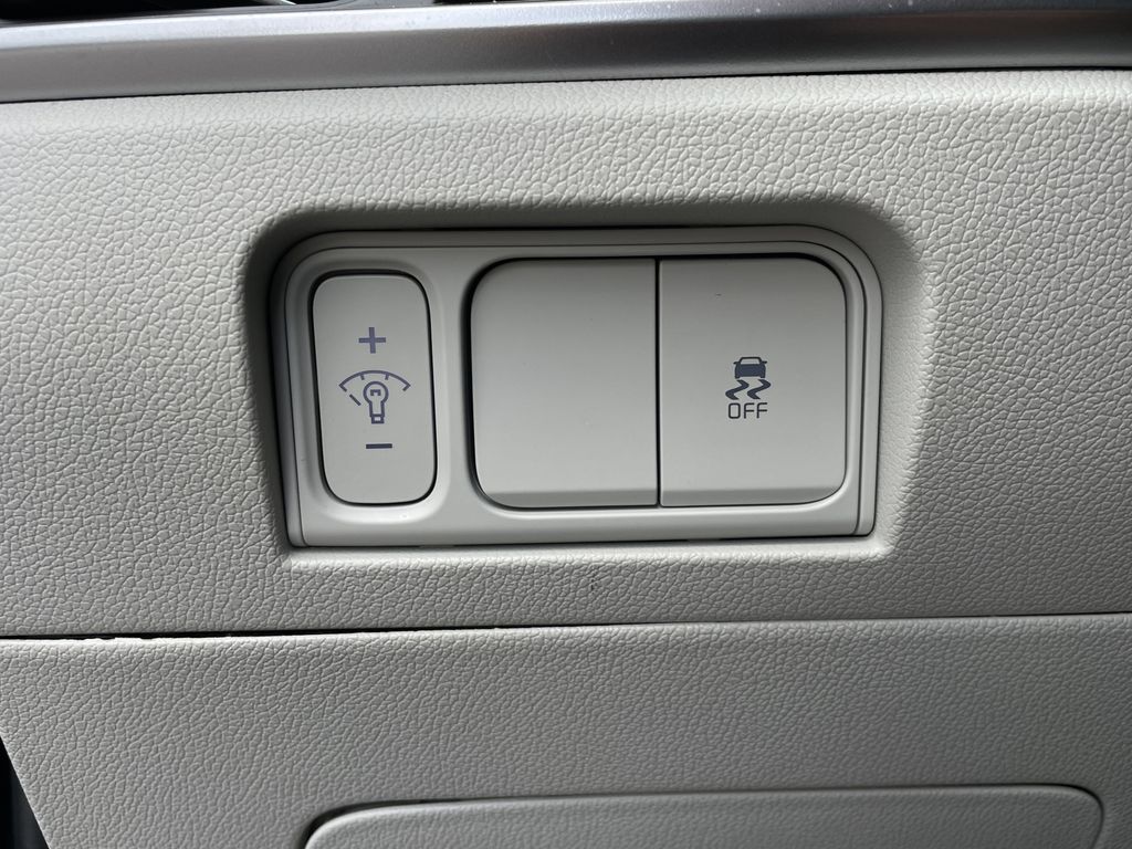 new 2025 Kia Sorento car, priced at $30,697