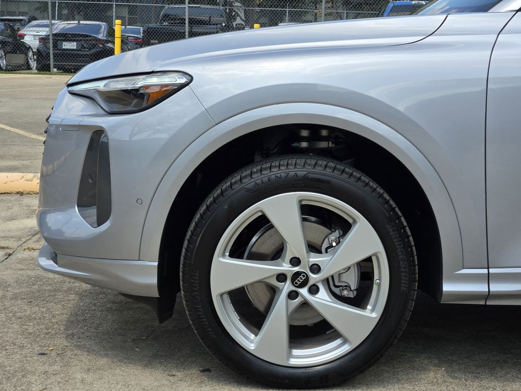 new 2025 Audi All-new Q5 car, priced at $61,300