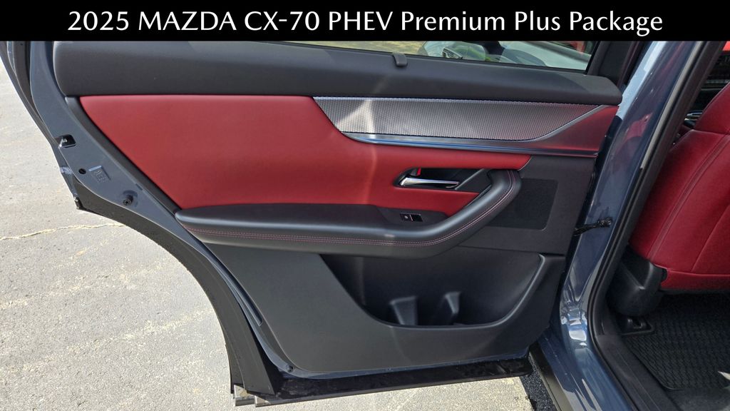 new 2025 Mazda CX-70 PHEV car, priced at $57,985