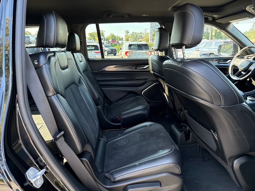 used 2022 Jeep Grand Cherokee L car, priced at $29,400