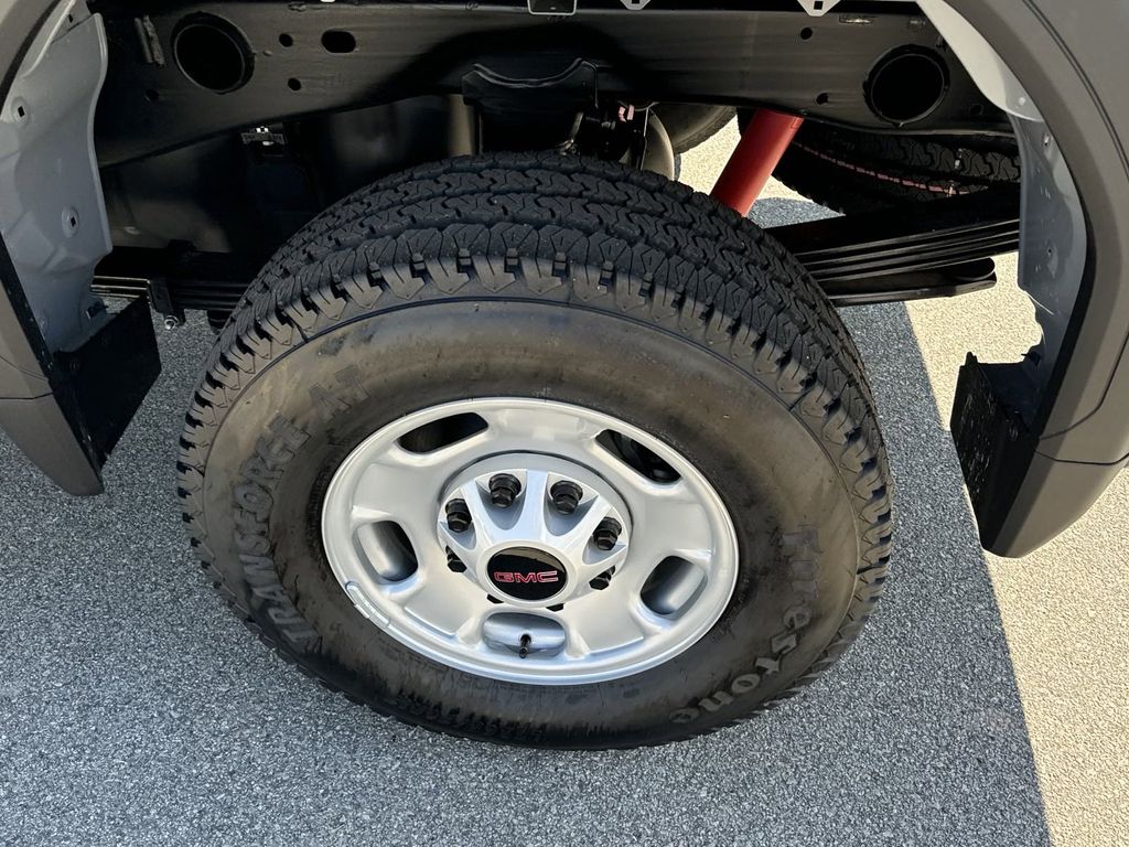 new 2024 GMC Sierra 2500HD car, priced at $59,745