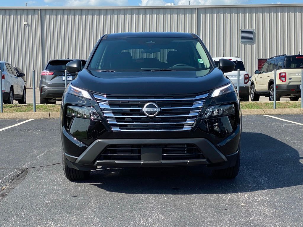 new 2024 Nissan Rogue car, priced at $26,925