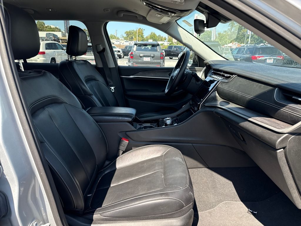 used 2021 Jeep Grand Cherokee L car, priced at $27,490