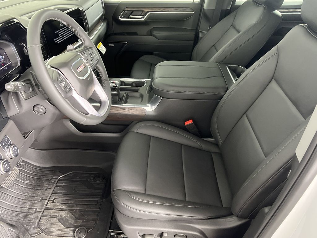 new 2025 GMC Sierra 1500 car, priced at $60,520