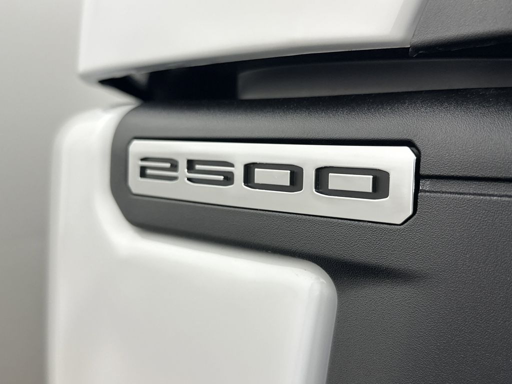 new 2025 GMC Sierra 2500HD car, priced at $86,069