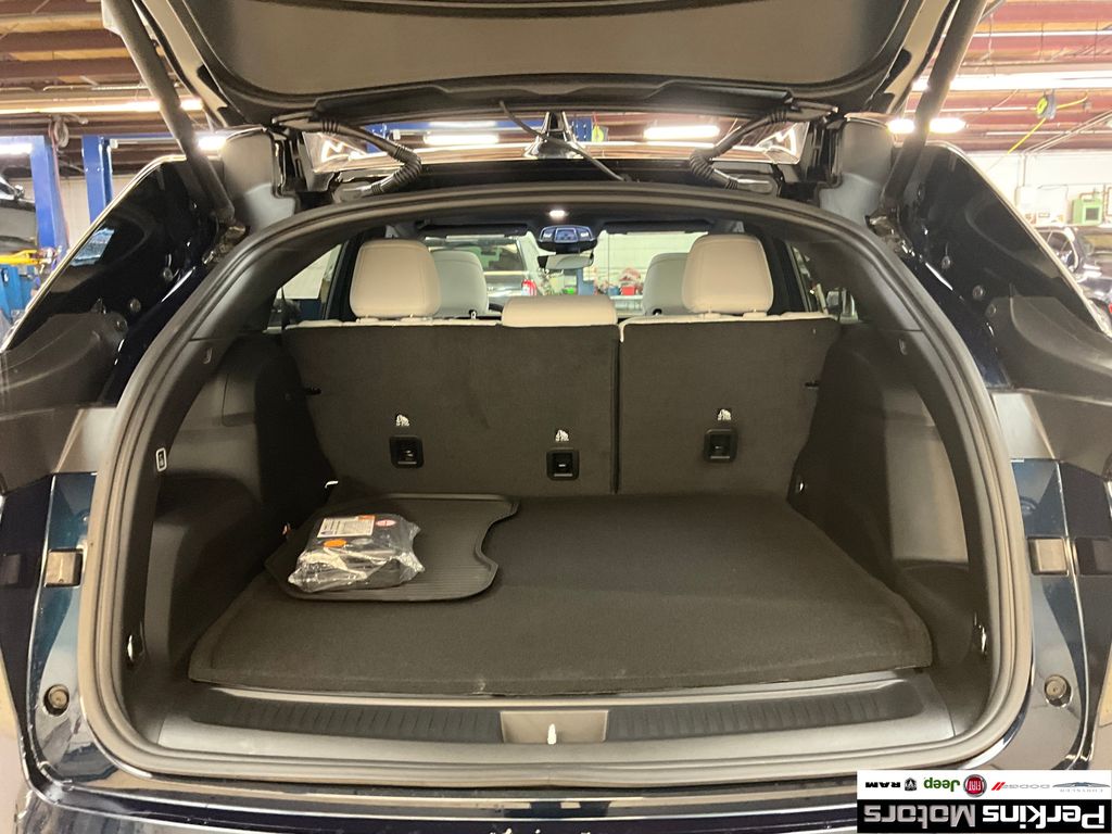 new 2025 Jeep Wagoneer S car, priced at $58,579