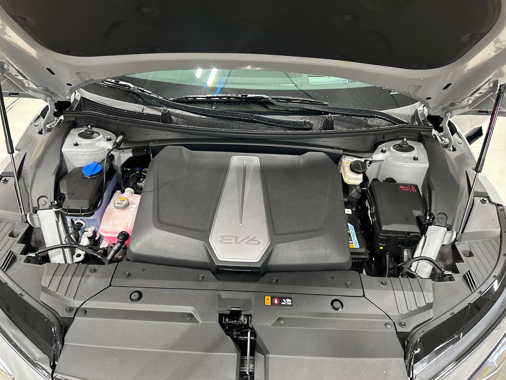new 2025 Kia EV6 car, priced at $58,170