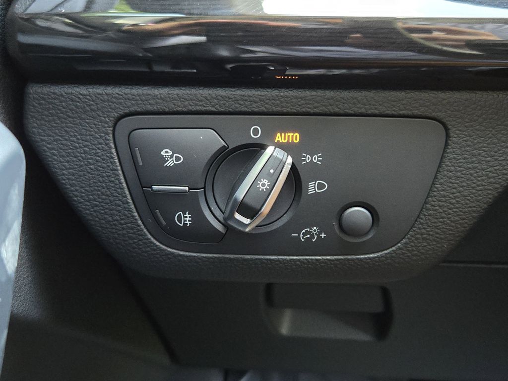 used 2020 Audi Q5 car, priced at $23,292
