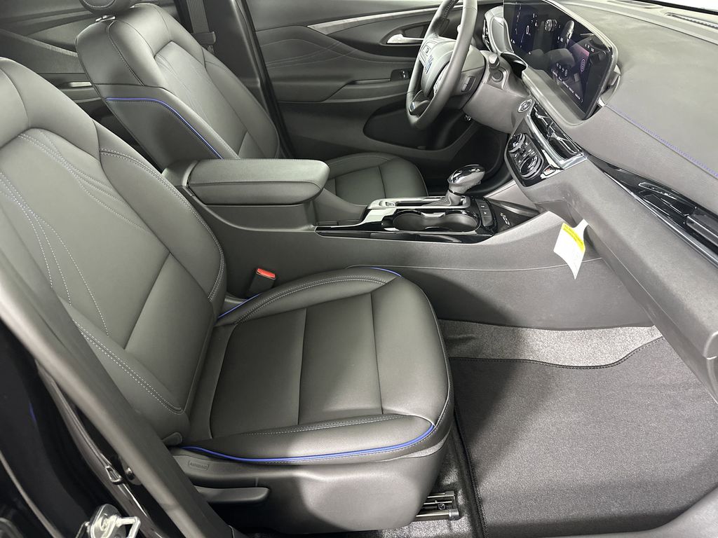 new 2025 Buick Envista car, priced at $29,570