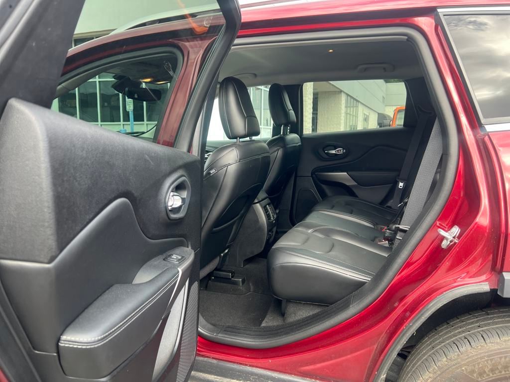 used 2021 Jeep Cherokee car, priced at $23,800