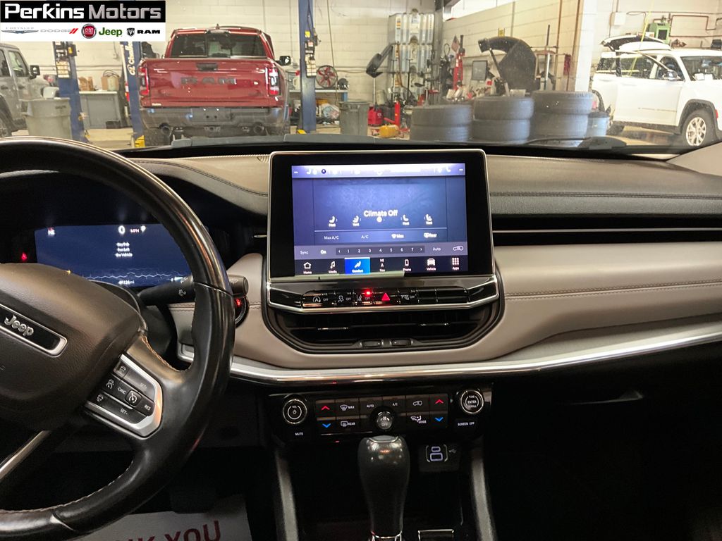 used 2022 Jeep Compass car, priced at $25,527