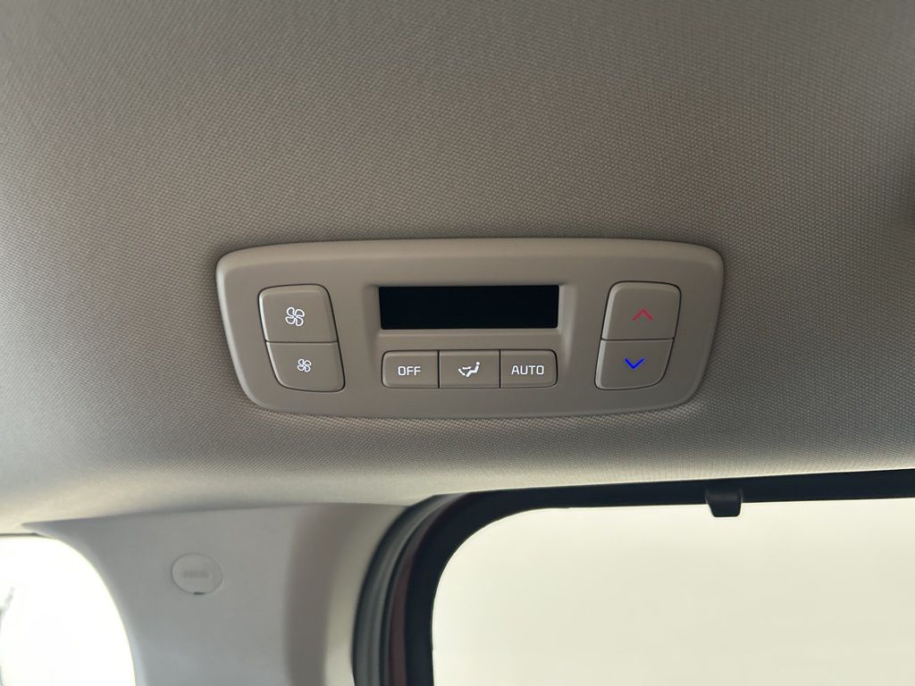new 2026 Kia Carnival Hybrid car, priced at $43,094