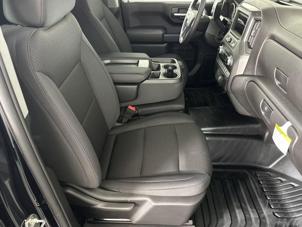 new 2025 GMC Sierra 1500 car, priced at $36,880
