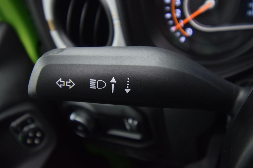 new 2025 Jeep Wrangler car, priced at $43,220