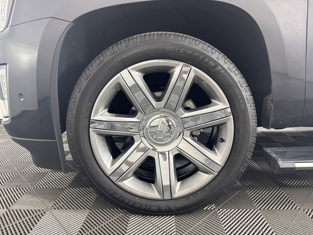 used 2018 Cadillac Escalade car