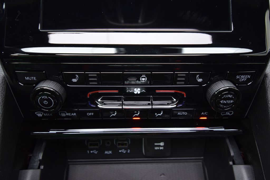 new 2025 Jeep Grand Cherokee car, priced at $44,347