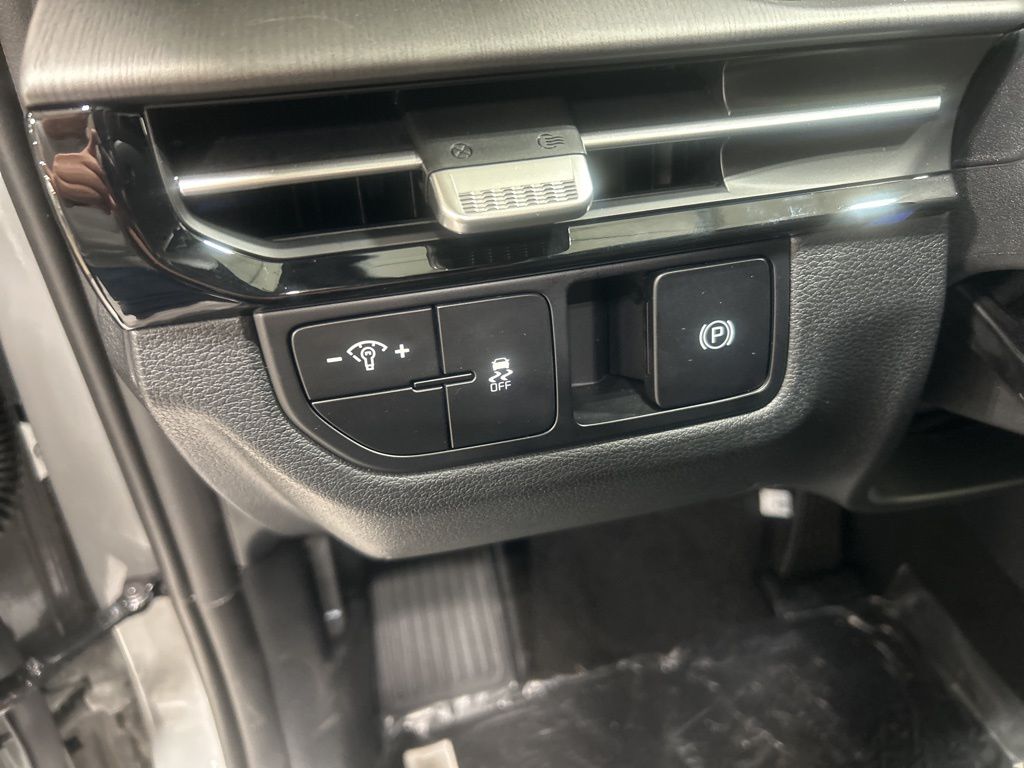 new 2026 Kia Sportage car, priced at $33,377