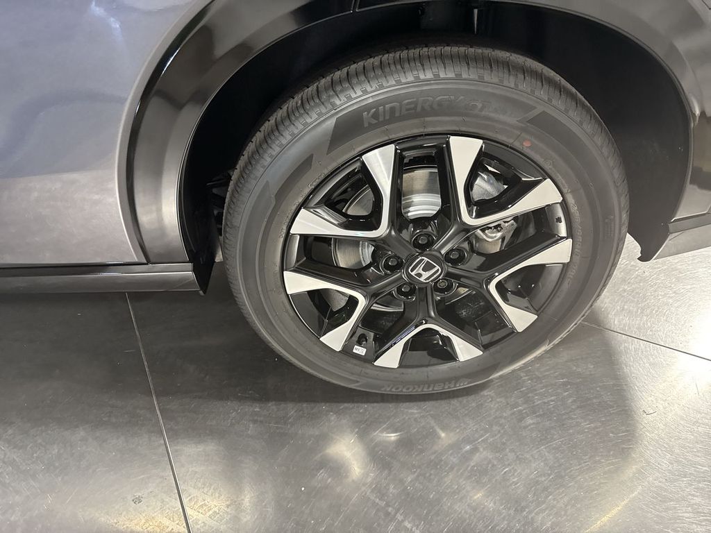 new 2026 Honda HR-V car, priced at $33,000