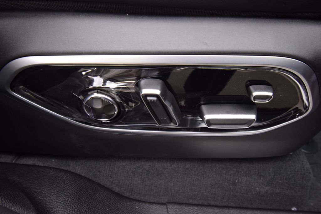 new 2025 Jeep Grand Cherokee L car, priced at $57,219