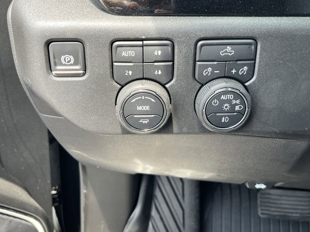 new 2025 Chevrolet Silverado 1500 car, priced at $61,130