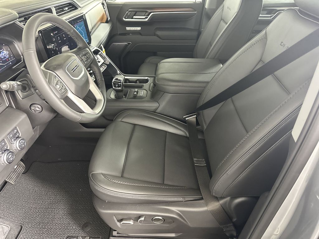 new 2025 GMC Sierra 1500 car, priced at $69,694