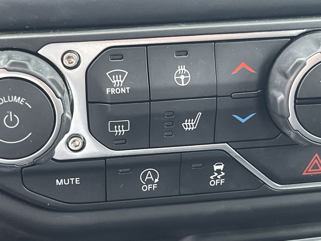 used 2019 Jeep Wrangler car, priced at $36,222