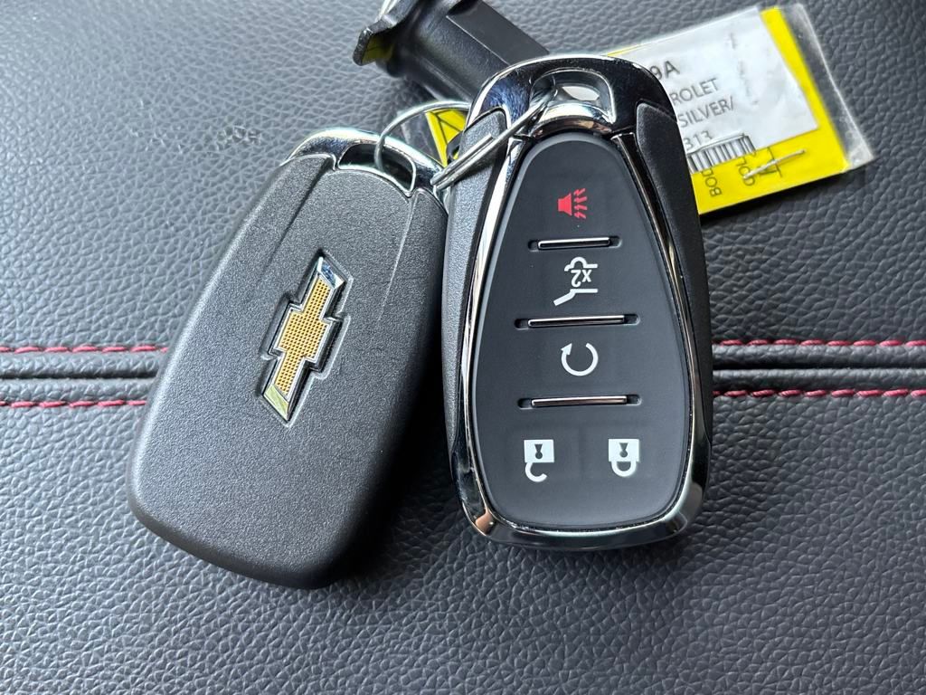 used 2024 Chevrolet Equinox car, priced at $29,850