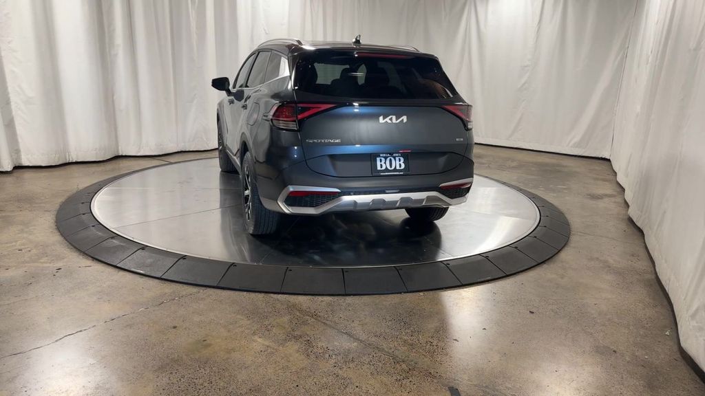 new 2025 Kia Sportage Hybrid car, priced at $33,615