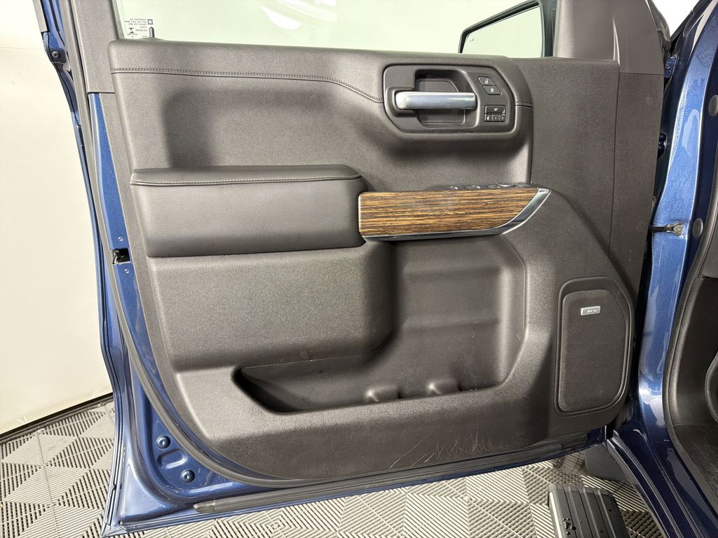 used 2021 Chevrolet Silverado 1500 car, priced at $36,555