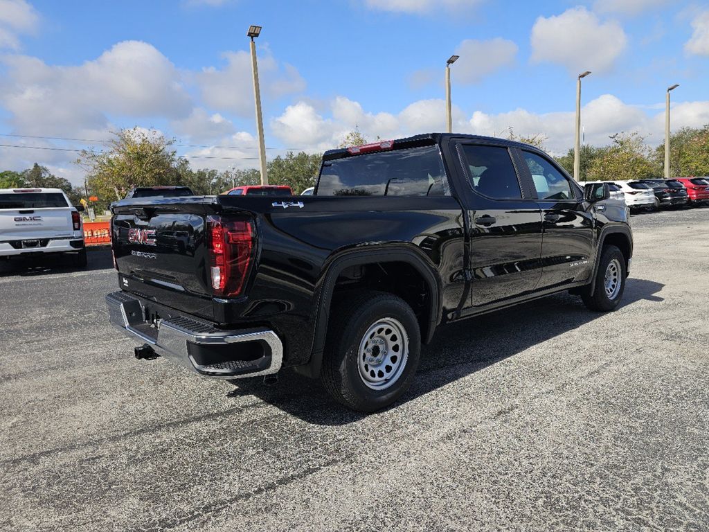 new 2025 GMC Sierra 1500 car, priced at $48,170