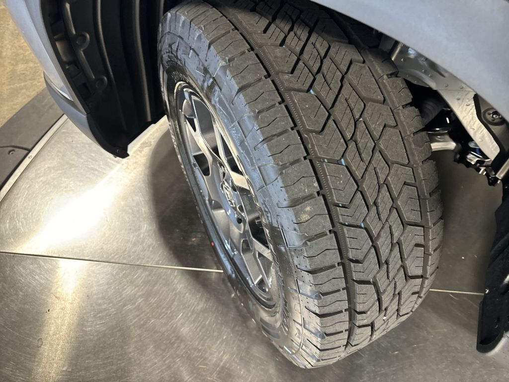 new 2025 Honda Pilot car, priced at $50,895