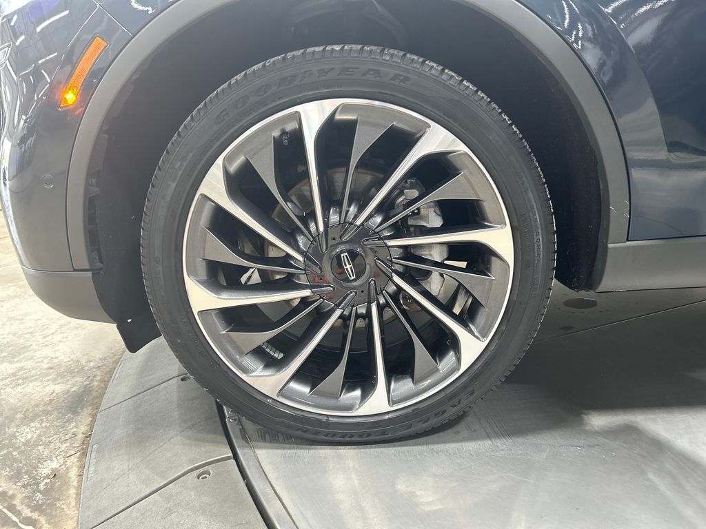 used 2021 Lincoln Aviator car, priced at $42,991