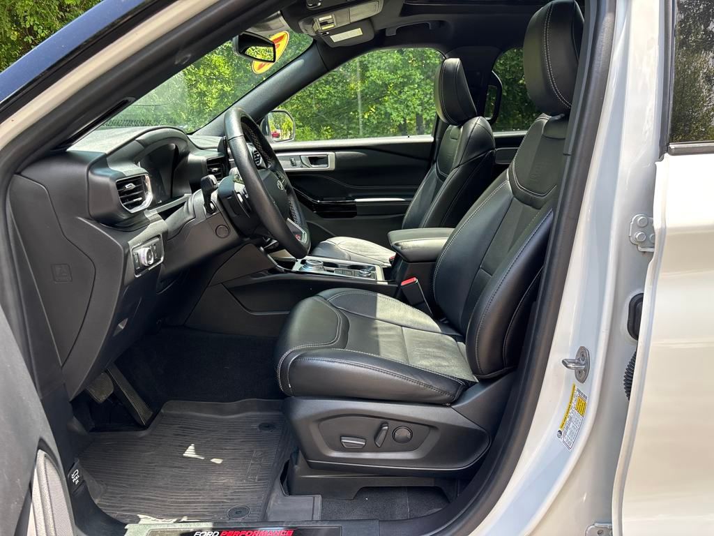 used 2022 Ford Explorer car, priced at $40,000