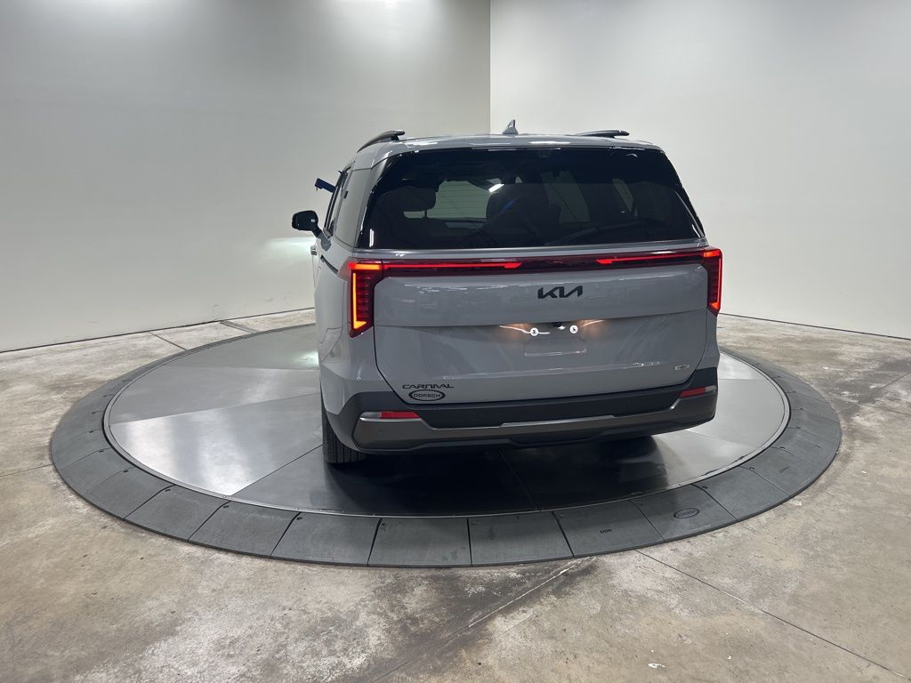 new 2026 Kia Carnival Hybrid car, priced at $53,074