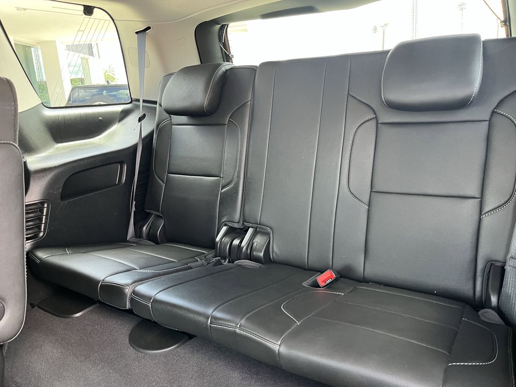 used 2019 GMC Yukon car, priced at $27,591