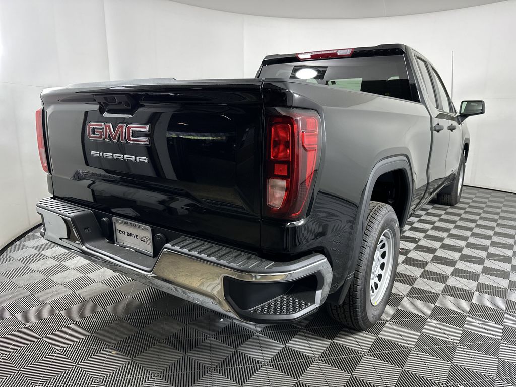 new 2025 GMC Sierra 1500 car, priced at $36,880
