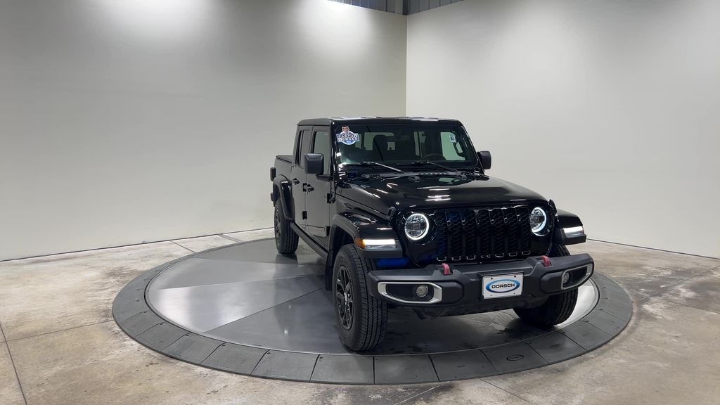 used 2023 Jeep Gladiator car, priced at $34,538