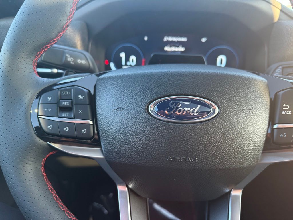 new 2025 Ford Explorer car, priced at $55,551