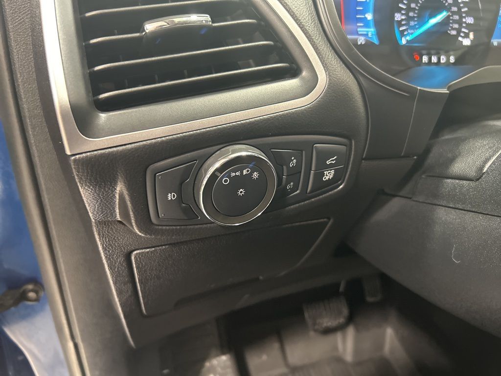 used 2022 Ford Edge car, priced at $26,921