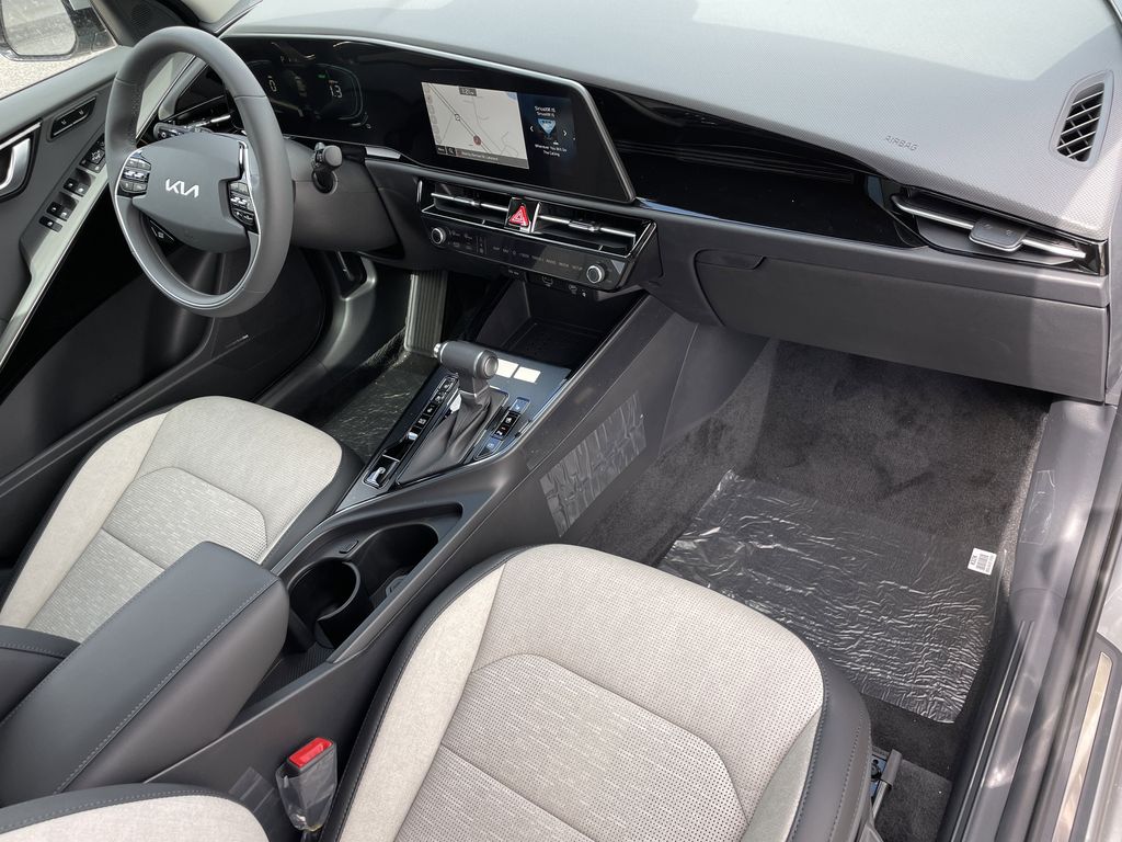 new 2025 Kia Niro car, priced at $32,903