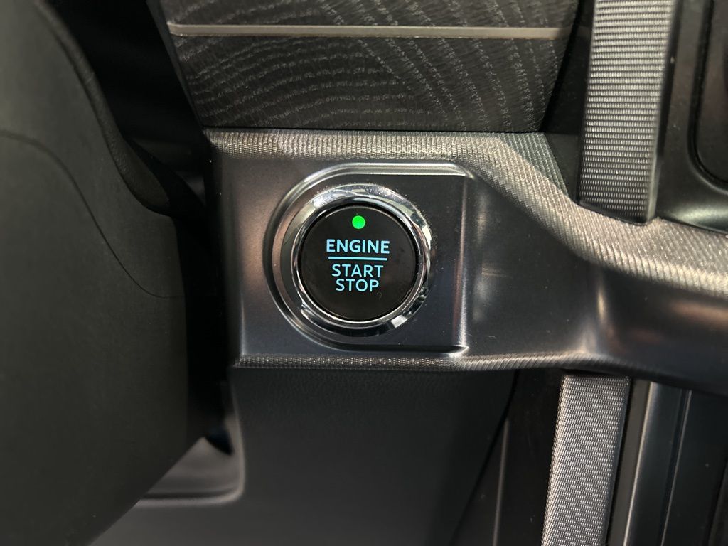 used 2022 Ford F-150 car, priced at $43,866