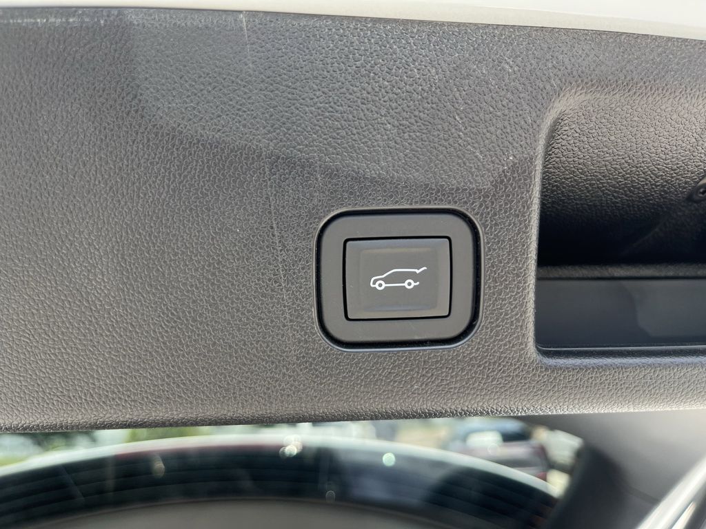 new 2025 Chevrolet Equinox EV car, priced at $38,573
