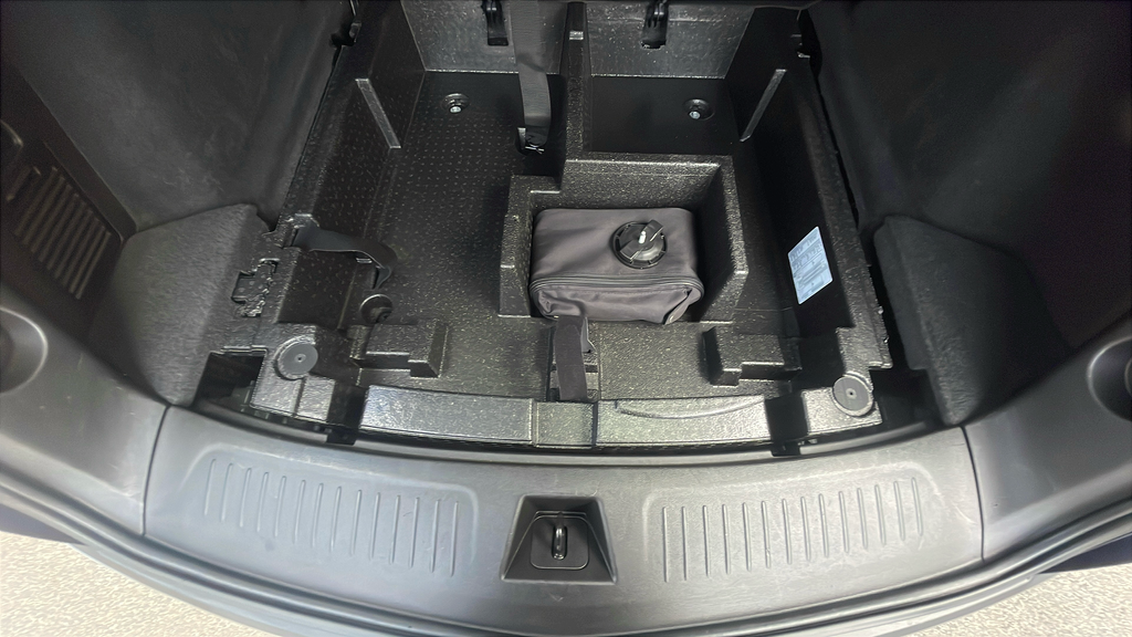 used 2019 Cadillac XT5 car, priced at $19,500
