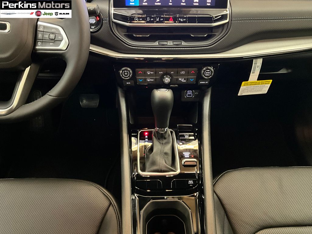 new 2025 Jeep Compass car, priced at $38,107